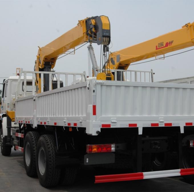 Цена крана заграждения крана 10ton Sinotruk HOWO 6X4 10t бренда верхней части Китая установленная тележкой телескопичная