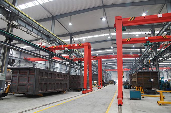Тележка МАСЛЯНОГО БАКА 8X4 SINOTRUK HOWO 38000L