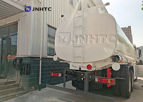 цистерна с водой 20m3 брызгая тележку Sinotruk Howo 6x4