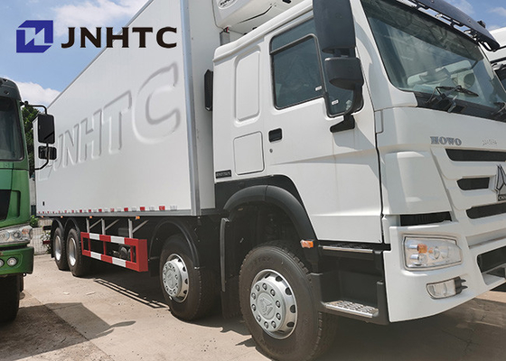 Обязанность Refrigerated свежими продуктами Van Тележки Света 8x4 Sinotruk HOWO