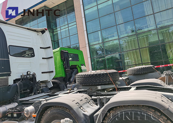 Тип тележки LHD трактора Sinotruck Howo 6x4 управляя