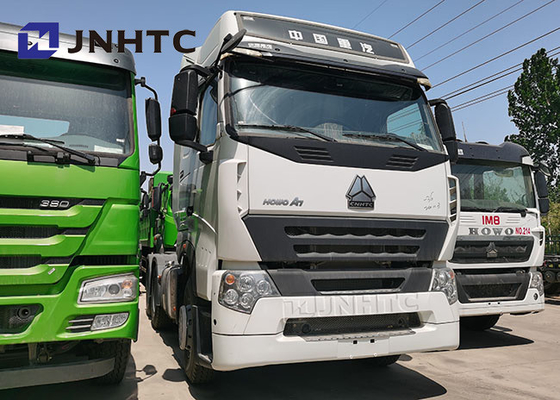 Тип тележки LHD трактора Sinotruck Howo 6x4 управляя
