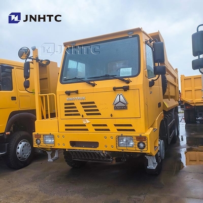 Sinotruck Mining Dump Truck Tipper 10 колес 50 тонн угля в ДР Конго