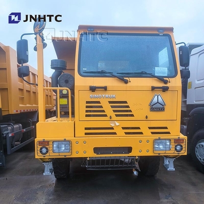 Sinotruck Mining Dump Truck Tipper 10 колес 50 тонн угля в ДР Конго