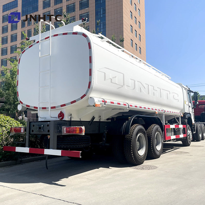 Хорошая цена Sinotruk Howo Нефтяной танк грузовик 6X4 400HP LHD Дизельное топливо Нефтяной танк грузовик