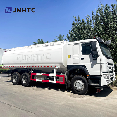 Хорошая цена Sinotruk Howo Нефтяной танк грузовик 6X4 400HP LHD Дизельное топливо Нефтяной танк грузовик