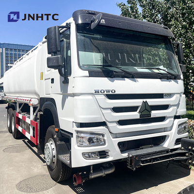 Хорошая цена Sinotruk Howo Нефтяной танк грузовик 6X4 400HP LHD Дизельное топливо Нефтяной танк грузовик