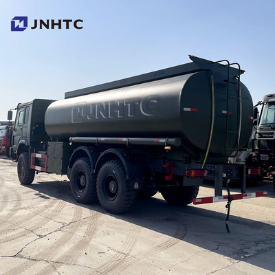 Горячий Sinotruk Howo Нефтяной танк грузовик 6x6 Всеприводный LHD Дизельное топливо Нефтяной танк грузовик Для продажи