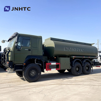 Горячий Sinotruk Howo Нефтяной танк грузовик 6x6 Всеприводный LHD Дизельное топливо Нефтяной танк грузовик Для продажи