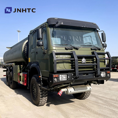 Горячий Sinotruk Howo Нефтяной танк грузовик 6x6 Всеприводный LHD Дизельное топливо Нефтяной танк грузовик Для продажи