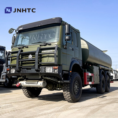 Горячий Sinotruk Howo Нефтяной танк грузовик 6x6 Всеприводный LHD Дизельное топливо Нефтяной танк грузовик Для продажи