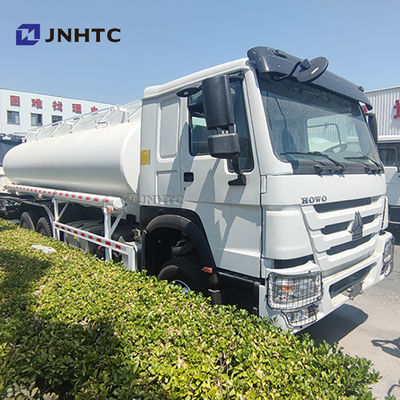 20 кубометров Автоцистерна для перевозки нефти