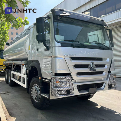 Sinotruk Howo Нефтяной танк грузовик 6X4 400 л.с.п. LHD Дизельное топливо Нефтяной танк грузовик Хорошая цена