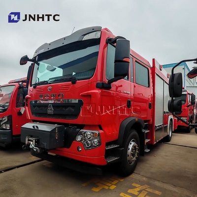 Howo TX пожарный грузовик 5000L Водяной пенный танкер 4X4 с грузовиком-краном