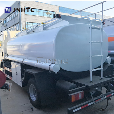 Sinotruk Howo Мини легкий нефтяной бак 4x2 3000L топливный танкер