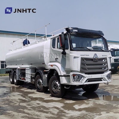 Howo NX Водный транспортный грузовик 8X4 380 л.с. 12 колес из Китая Водный танк