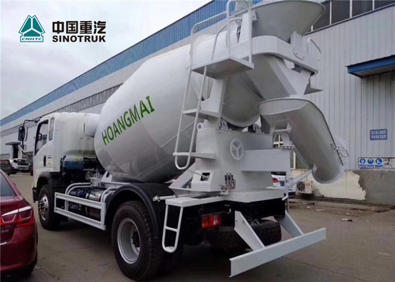 Тележка конкретного смесителя Howo 4x2 4CBM мини с белым цветом готова в фабрике