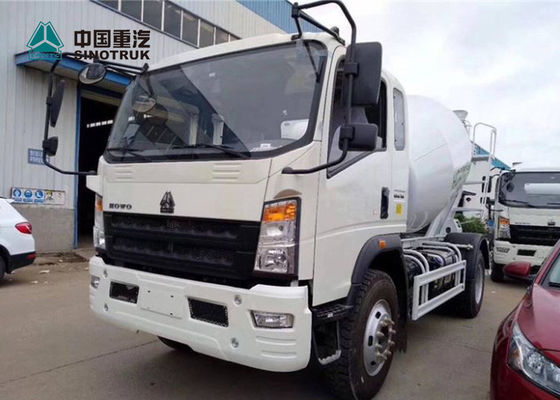 Тележка конкретного смесителя Howo 4x2 4CBM мини с белым цветом готова в фабрике