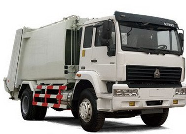 Белый том тележки СИНОТРУК ХОВО 4кс2 6000Л Компактор отброса цвета 12м3
