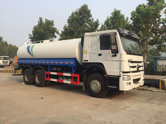 Тележка брызг воды Sinotruk Howo 7 6x4 Q345B 20000L