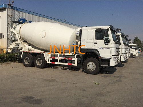 Howo Sinotruk 9 кубических мест тележки 2 смесителя цемента 10m3 12CBM