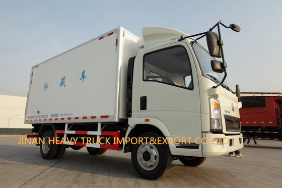 Обязанность света Howo 4X2 Refrigerated тележка 5 тонн 60000kg 7 ТОНН