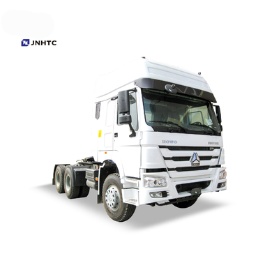Тележки прицепа для трактора сварочного трактора 6x4 RHD Sinotruk HOWO в Танзании