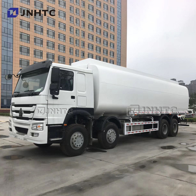 Автоцистерна топлива колес HOWO 8x4 12 дозаправляя 30cbm 35cbm Euro2 Euro3