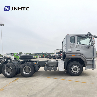 Уилер 4X2 6X4 тележки 371hp 420hp 10 сварочного трактора Sinotruck Hohan