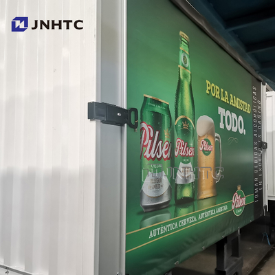 Тележка замораживателя холодильника Sinotruk HOWO 4x2 выпивает Refrigerated напитком тележку коробки