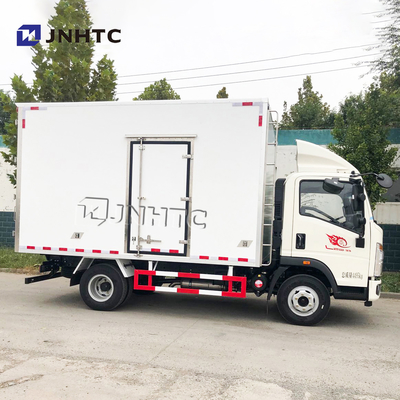 Тележка коробки Van Контейнера Груза перехода обязанности 4x2 света HOWO