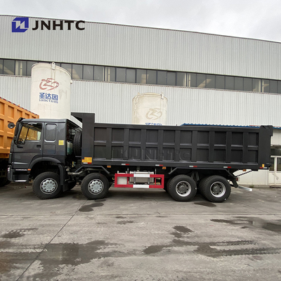 Черная сверхмощная новая модель тележки Tipper колес 420hp Sinotruk самосвала 12