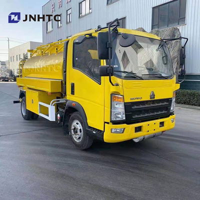 Новая модель 3000l тележки топливного бака 4x2 света Sinotruk Howo