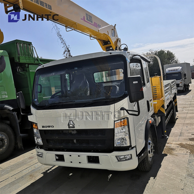 Свет Sinotruk Howo 4X2 выдвигая вагон с краном заграждения 5 тонн